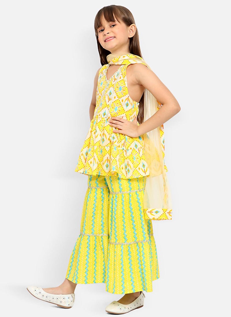 Nautinati Girls' 100% Cotton All-over Print Ikat Print Kurti with Wavy-striped Sharara & Net Dupatta - Image 3